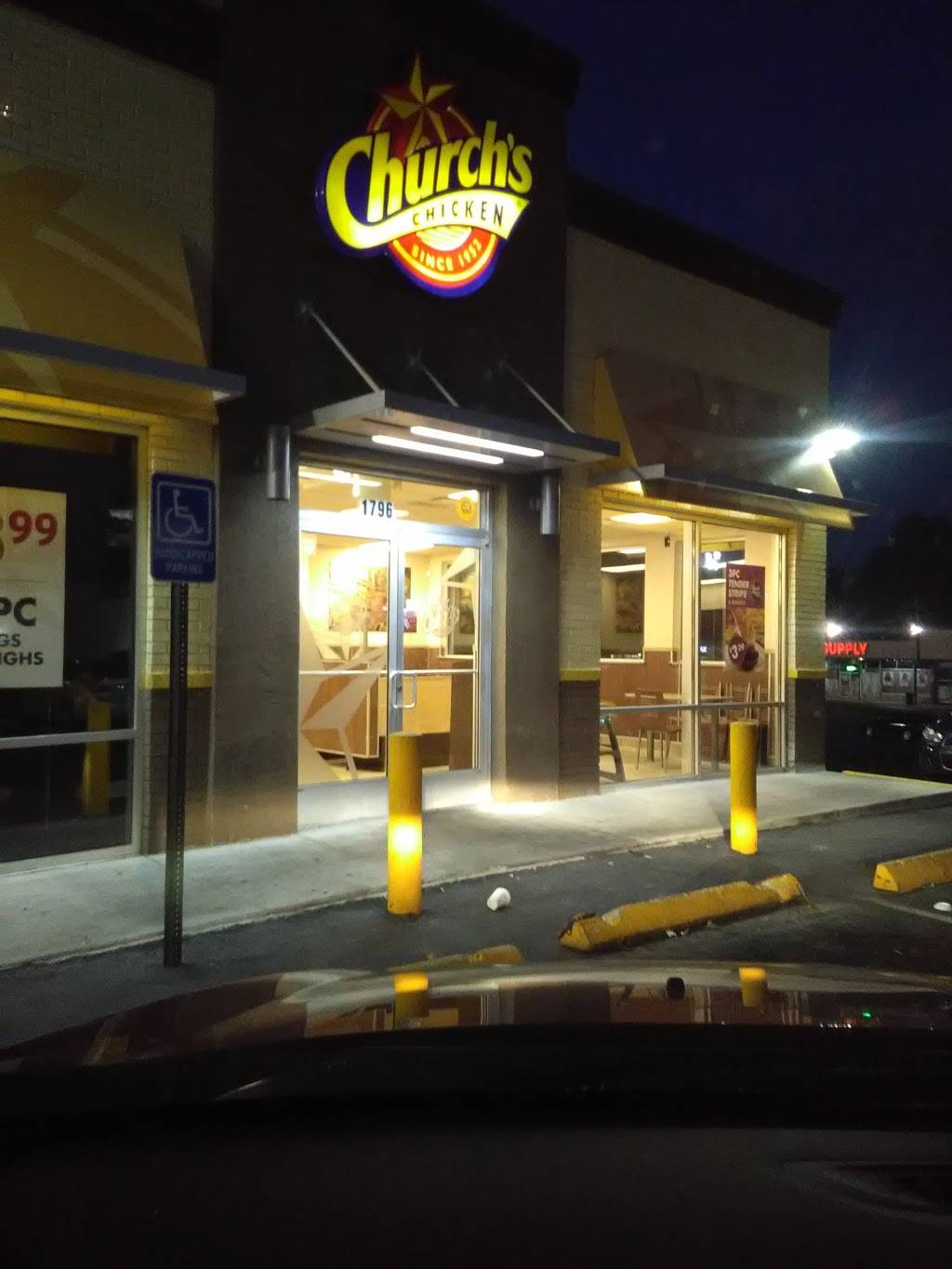 Churchs Chicken | restaurant | 1796 Delowe Dr, Atlanta, GA 30311, USA | 4047554614 OR +1 404-755-4614