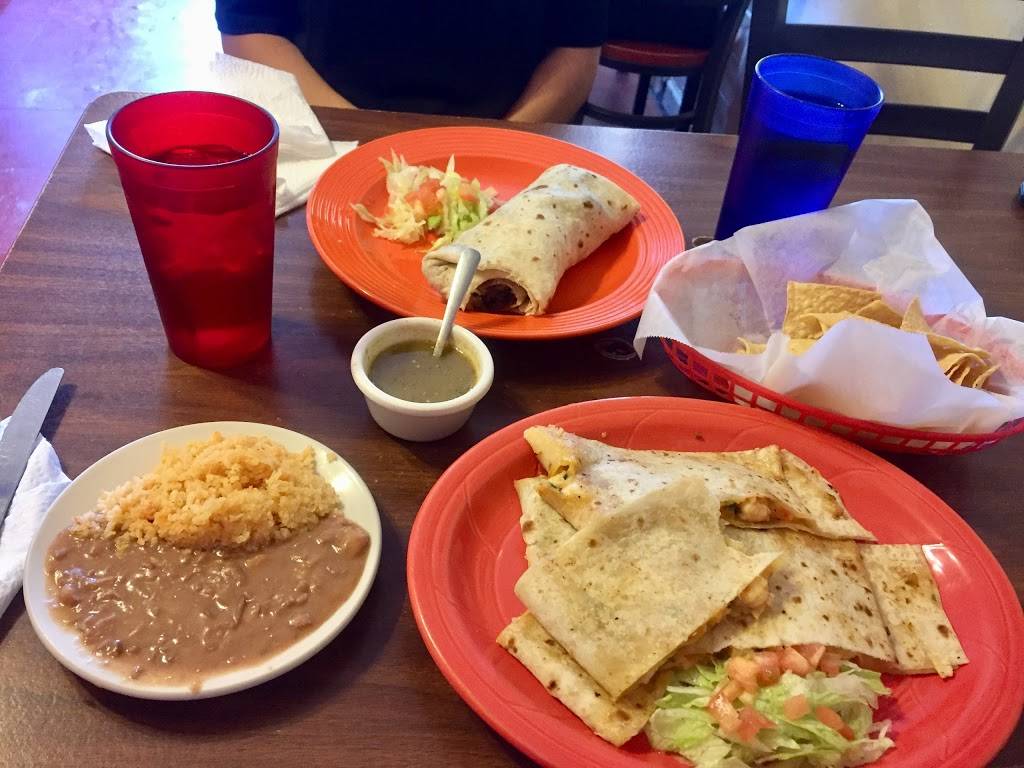 Adrians #2 | restaurant | 1011 W Main St, Mesa, AZ 85201, USA | 4806101231 OR +1 480-610-1231