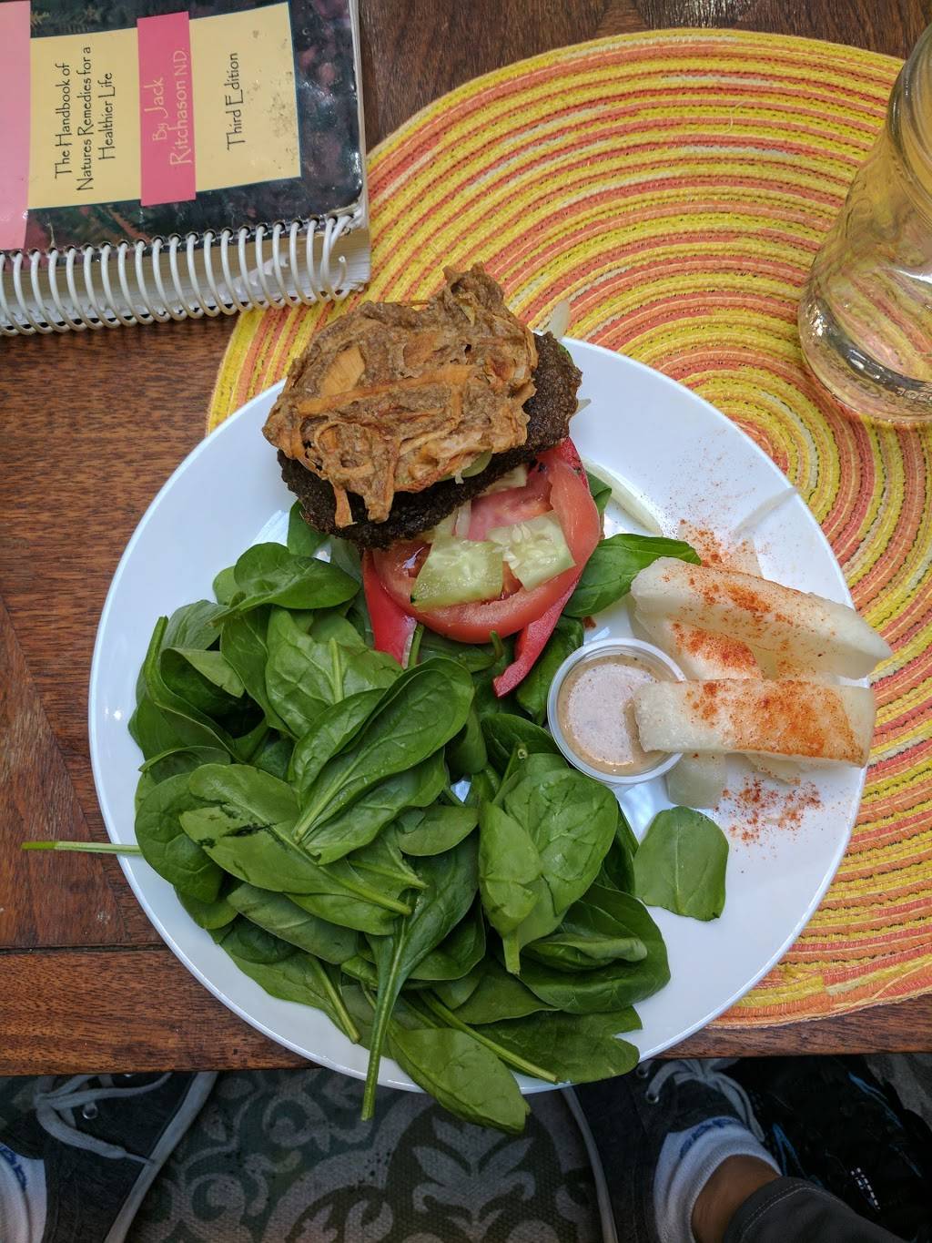 BGabs - Vegan Scratch Kitchen | restaurant | 1450 E 57th St, Chicago, IL 60637, USA | 7732561000 OR +1 773-256-1000