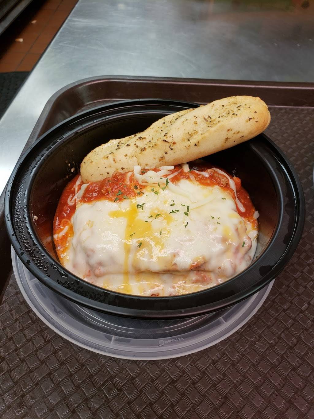 Mr. Eds On Broadway | restaurant | 1207 Broadway, Columbus, GA 31901, USA | 7065075880 OR +1 706-507-5880