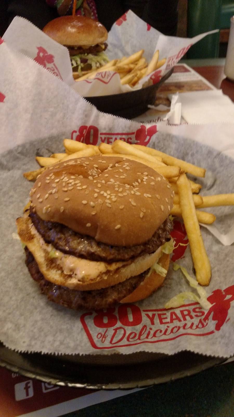 Big Boy Restaurants | restaurant | 2880 S State Rd, Ionia, MI 48846, USA | 6165273730 OR +1 616-527-3730