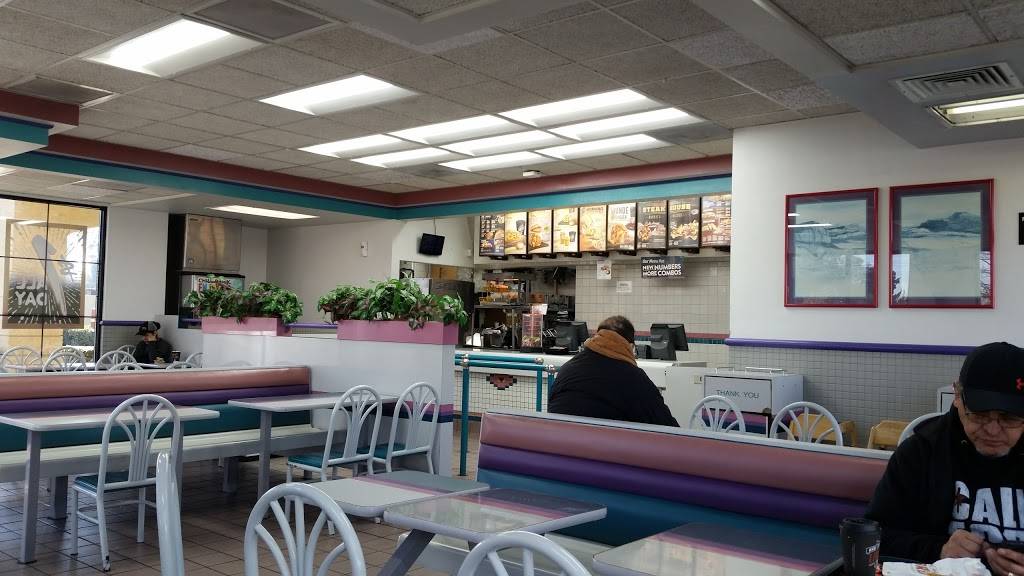 Taco Bell | meal takeaway | 1698 Monument Blvd, Concord, CA 94520, USA | 9256870166 OR +1 925-687-0166