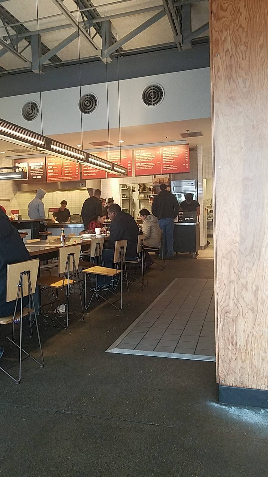 Chipotle Mexican Grill | restaurant | 1830 E 66th St, Richfield, MN 55423, USA | 6122590034 OR +1 612-259-0034