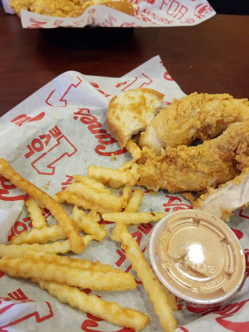 Raising Canes Chicken Fingers | meal takeaway | 3833 FM 1092 Rd, Missouri City, TX 77459, USA | 2814990614 OR +1 281-499-0614