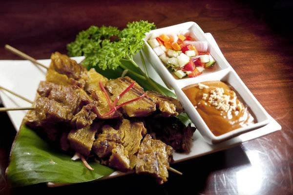 Circles Thai | meal delivery | 812 N 2nd St, Philadelphia, PA 19123, USA | 2152976552 OR +1 215-297-6552