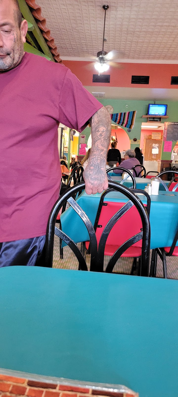 El Sombrero Restaurant | restaurant | 210 W Jackson Ave, Harlingen, TX 78550, USA | 9564259700 OR +1 956-425-9700