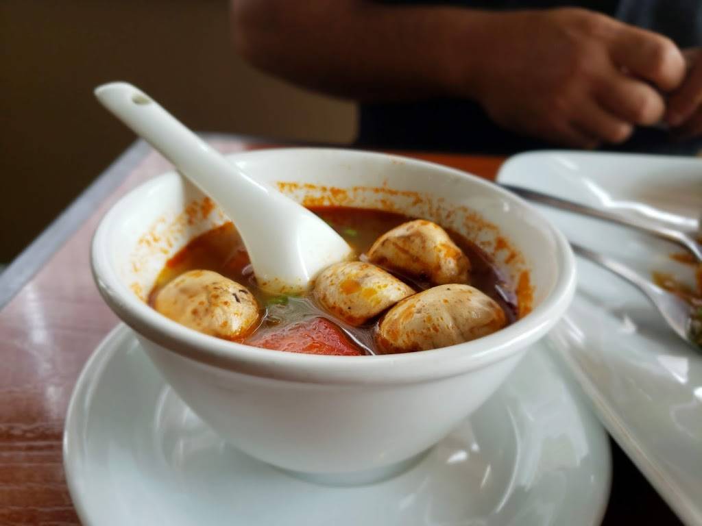 Thai Coconut Island | restaurant | 580 Hespeler Rd, Cambridge, ON N1R 6J8, Canada | 5196223200 OR +1 519-622-3200