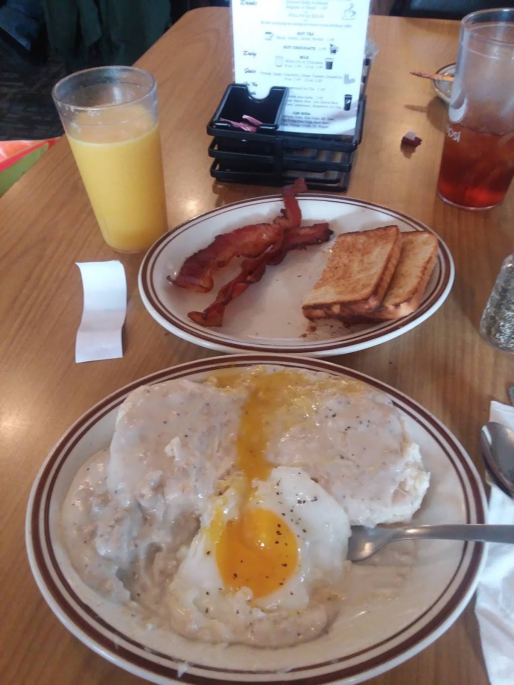 Barre Country Diner & Uptown Pizzeria | restaurant | W4007 County Rd O, West Salem, WI 54669, USA | 6087860665 OR +1 608-786-0665