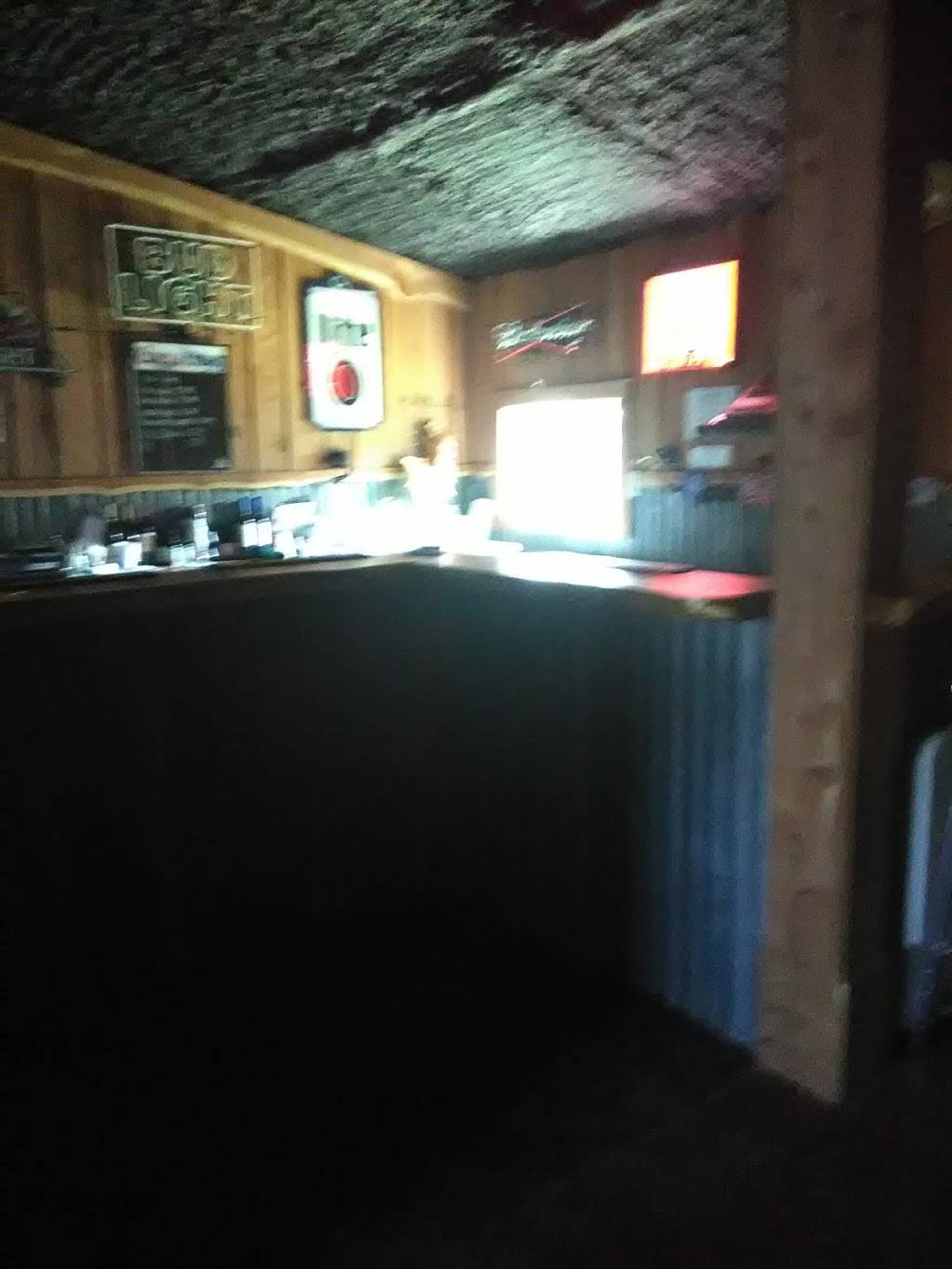 Rek Hill Roadhouse | restaurant | 3024 E, TX-159, Fayetteville, TX 78940, USA | 9792493221 OR +1 979-249-3221