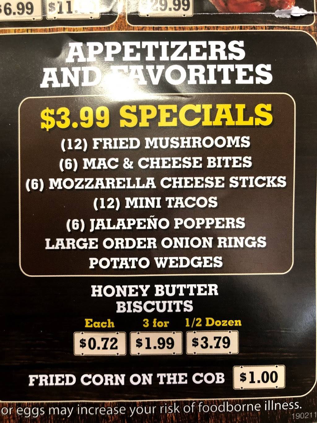 Krispy krunchy chicken | restaurant | 5684 Highland Rd, Waterford Twp, MI 48327, USA | 2486735555 OR +1 248-673-5555