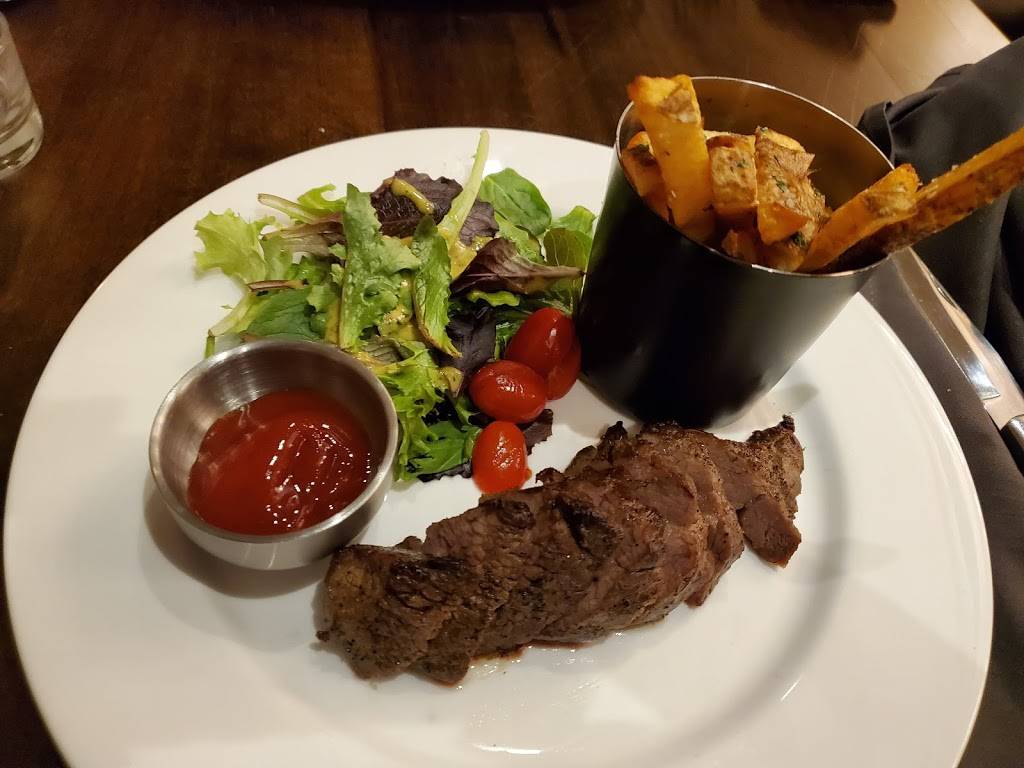 Ember by Smokey Joe | restaurant | 5693 Riverdale Ave, The Bronx, NY 10471, USA | 7185432100 OR +1 718-543-2100