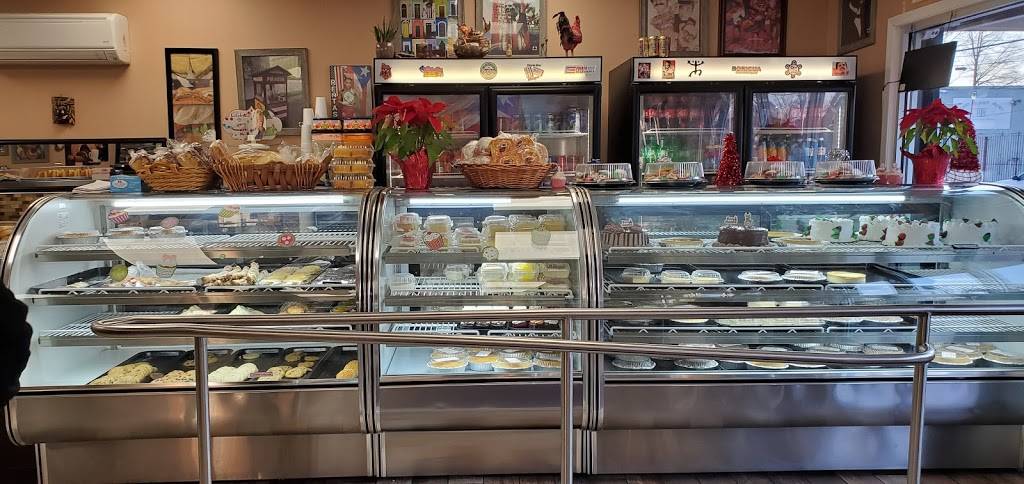 Santanas Bakery & Cafe | bakery | 3205 River Ave, Camden, NJ 08105, USA | 8566140555 OR +1 856-614-0555