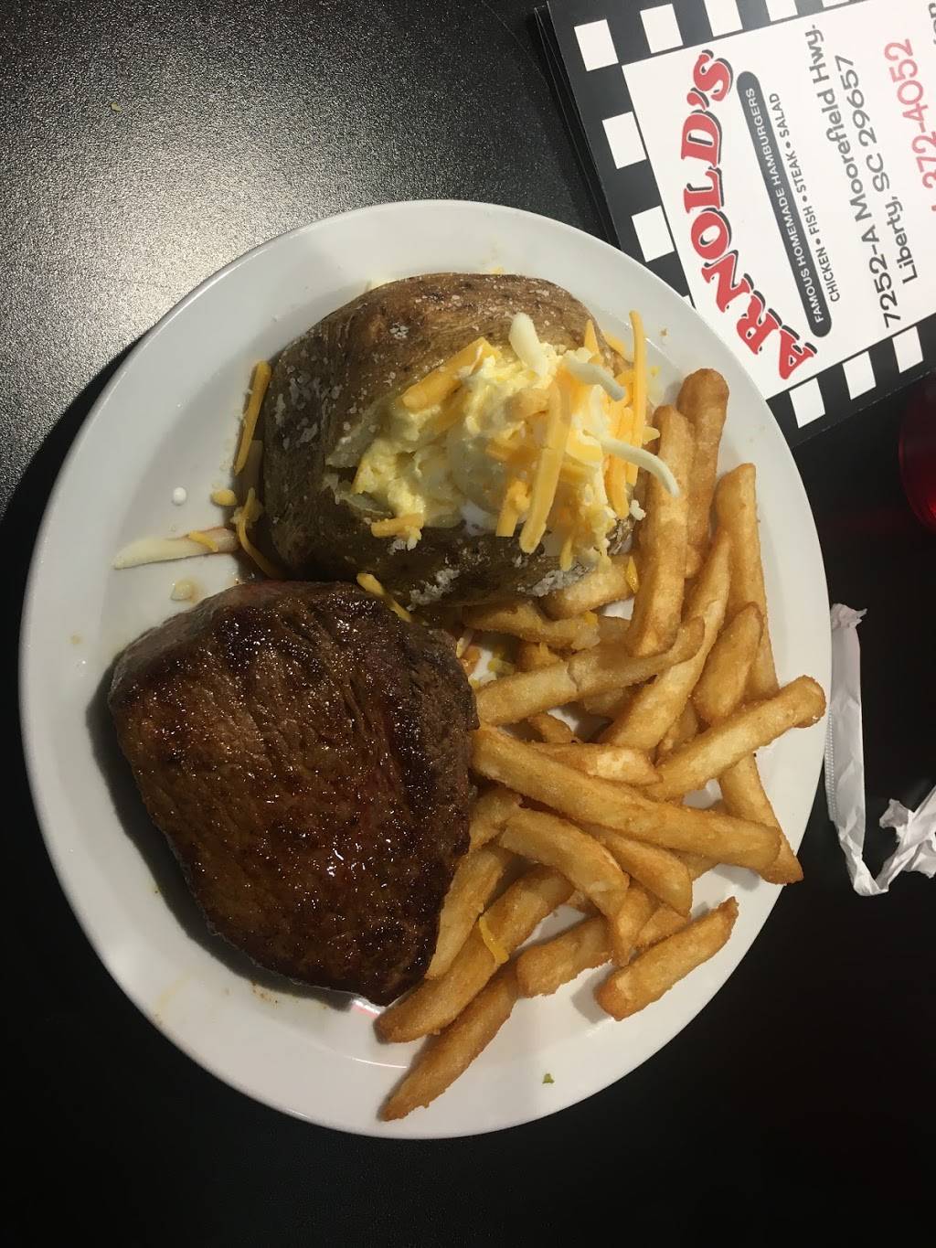 Arnolds Famous Hamburgers | restaurant | 7252 Moorefield Memorial Hwy, Liberty, SC 29657, USA | 8643724052 OR +1 864-372-4052