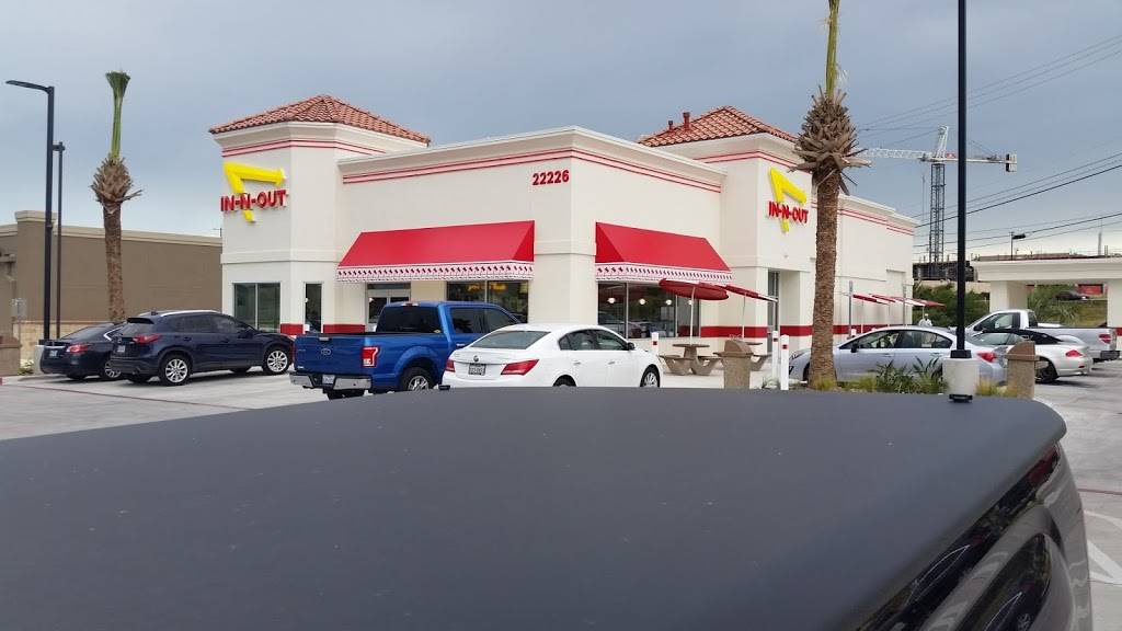 In-N-Out Burger | restaurant | 22226 US-281, San Antonio, TX 78258, USA | 8007861000 OR +1 800-786-1000