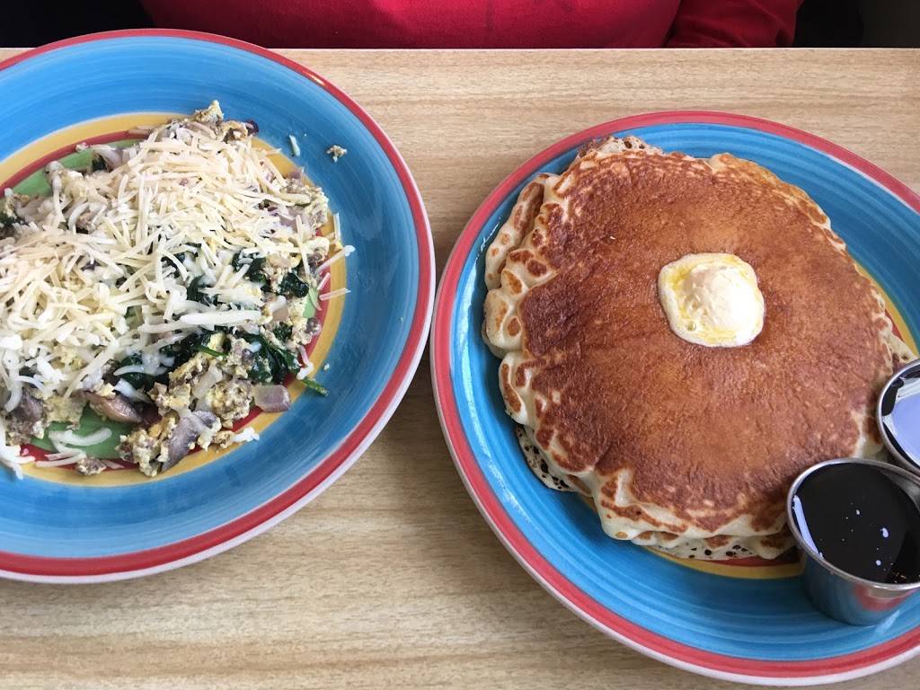 Jenns Cafe | restaurant | 1905 Mitchell Ave, Oroville, CA 95966, USA | 5305321418 OR +1 530-532-1418