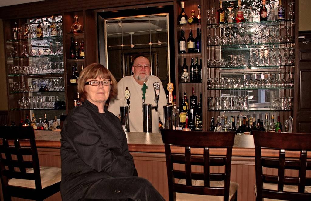 Harrys On The Green | restaurant | 4 1st St, Denton, MD 21629, USA | 4104791919 OR +1 410-479-1919