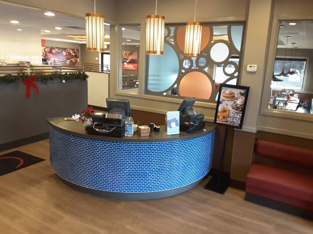 IHOP | restaurant | 15410 W 119th St, Olathe, KS 66062, USA | 9133932174 OR +1 913-393-2174