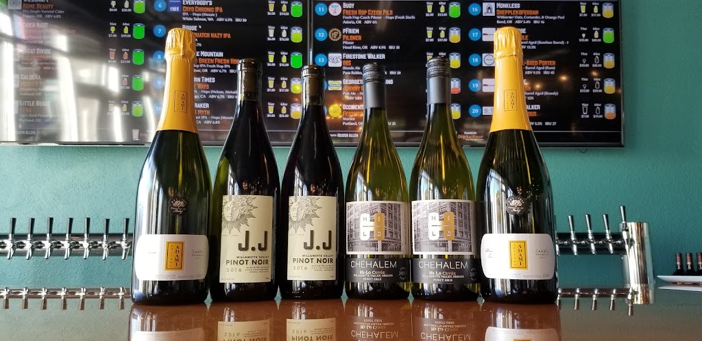 Hop & Vine Bottle Shop & Tap Room | restaurant | 220 S Columbia St, Seaside, OR 97138, USA | 5037175702 OR +1 503-717-5702