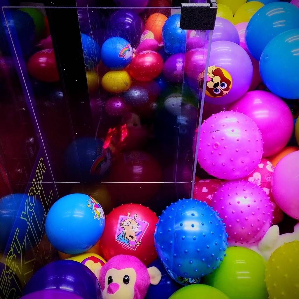 Pizza Hut | restaurant | 81850 Ave 46, Indio, CA 92201, USA | 7603477988 OR +1 760-347-7988