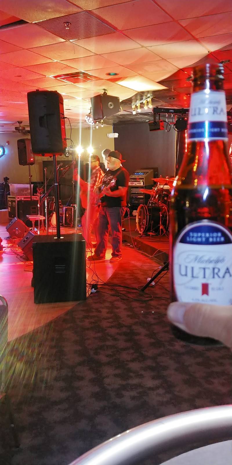 40 West Bar & Grill | restaurant | 501 N Mustang Rd, Yukon, OK 73099, USA | 4052657770 OR +1 405-265-7770