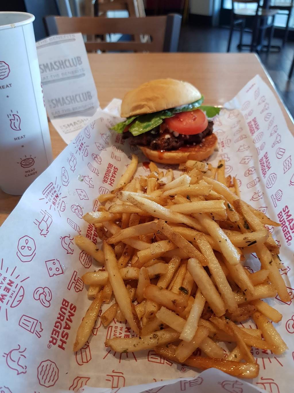 Smashburger | restaurant | 1111 40th St, Emeryville, CA 94608, USA | 5106551177 OR +1 510-655-1177