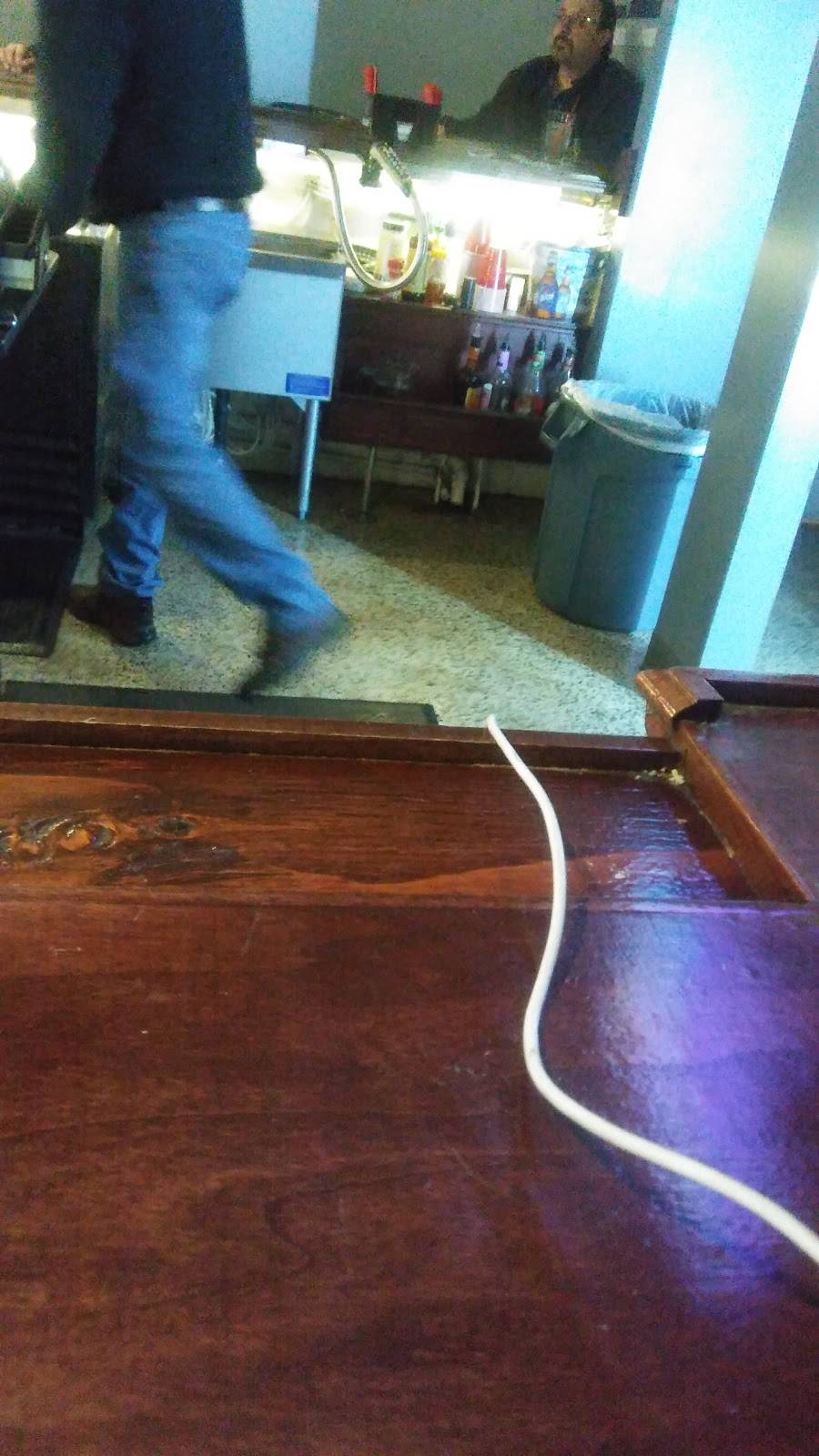 Moonlite Tavern | restaurant | 5515 Broadview Rd, Parma, OH 44134, USA | 2164659606 OR +1 216-465-9606