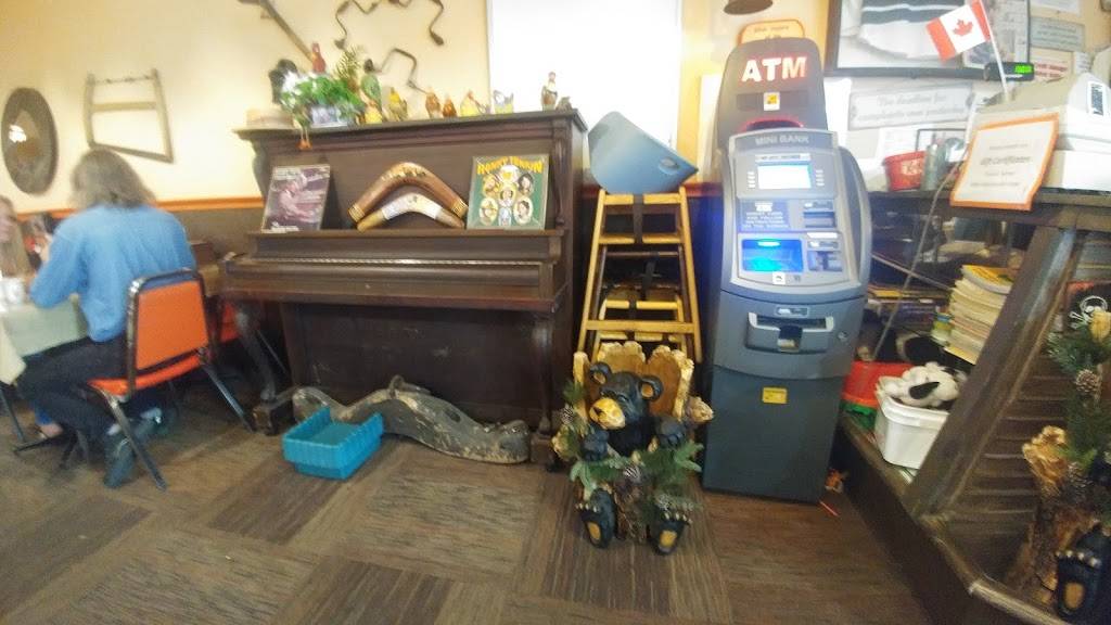 Honky Tonk Restaurant | restaurant | 871 Ward St, Bridgenorth, ON K0L 1H0, Canada | 7052927871 OR +1 705-292-7871