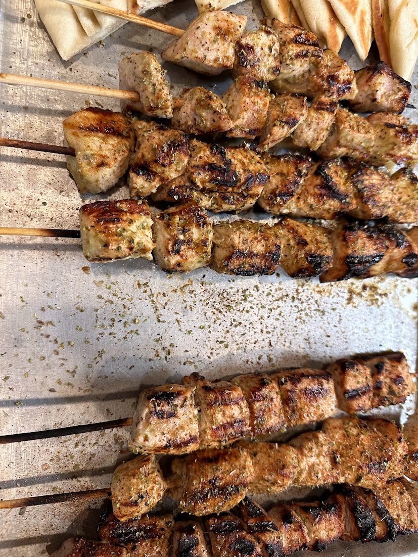 ZINA GREEK STREET FOOD | restaurant | 13898 Cedar Rd, University Heights, OH 44118, USA | 2169733334 OR +1 216-973-3334
