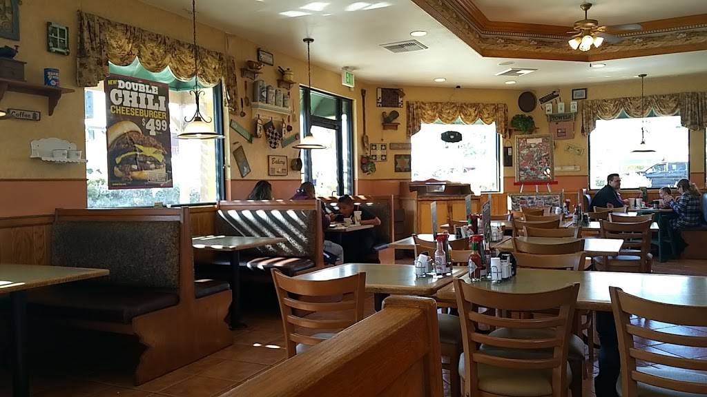 Farmer Boys | restaurant | 14280 Bear Valley Rd, Victorville, CA 92392, USA | 7609521919 OR +1 760-952-1919
