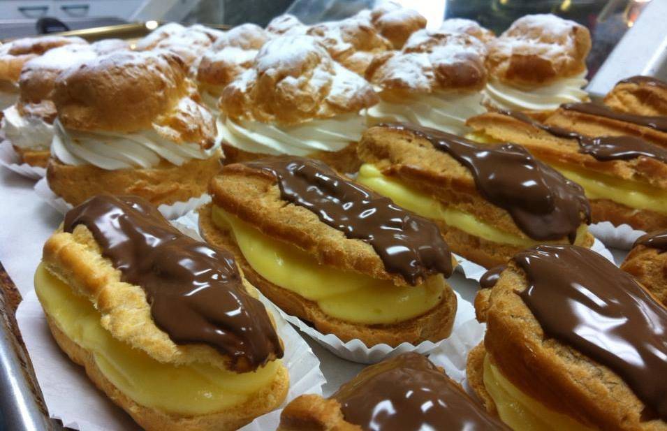 Ramona Tannous Pastry | bakery | 3583 Rue de lHêtrière, Saint-Augustin-de-Desmaures, QC G3A 2L4, Canada | 4188774691 OR +1 418-877-4691