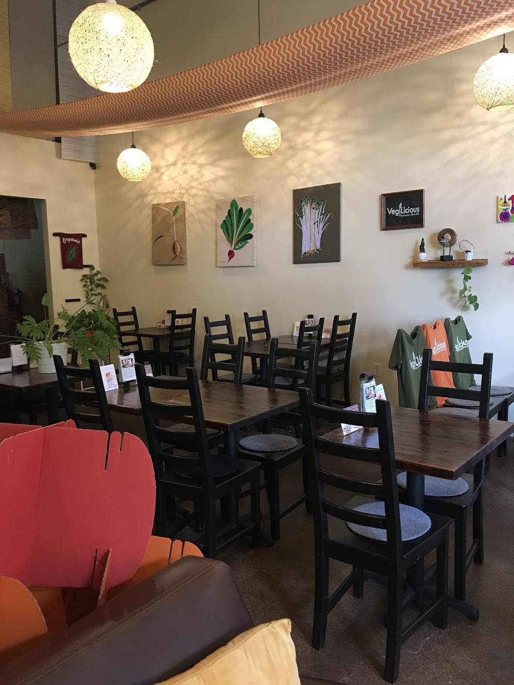 “VegiLicious” Modern Japanese Vegan Cuisine | restaurant | 16821 Algonquin St #103, Huntington Beach, CA 92649, USA | 7143773928 OR +1 714-377-3928