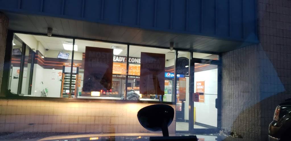 Little Caesars Pizza | meal takeaway | 3161 S 76th St, West Allis, WI 53219, USA | 4145464310 OR +1 414-546-4310