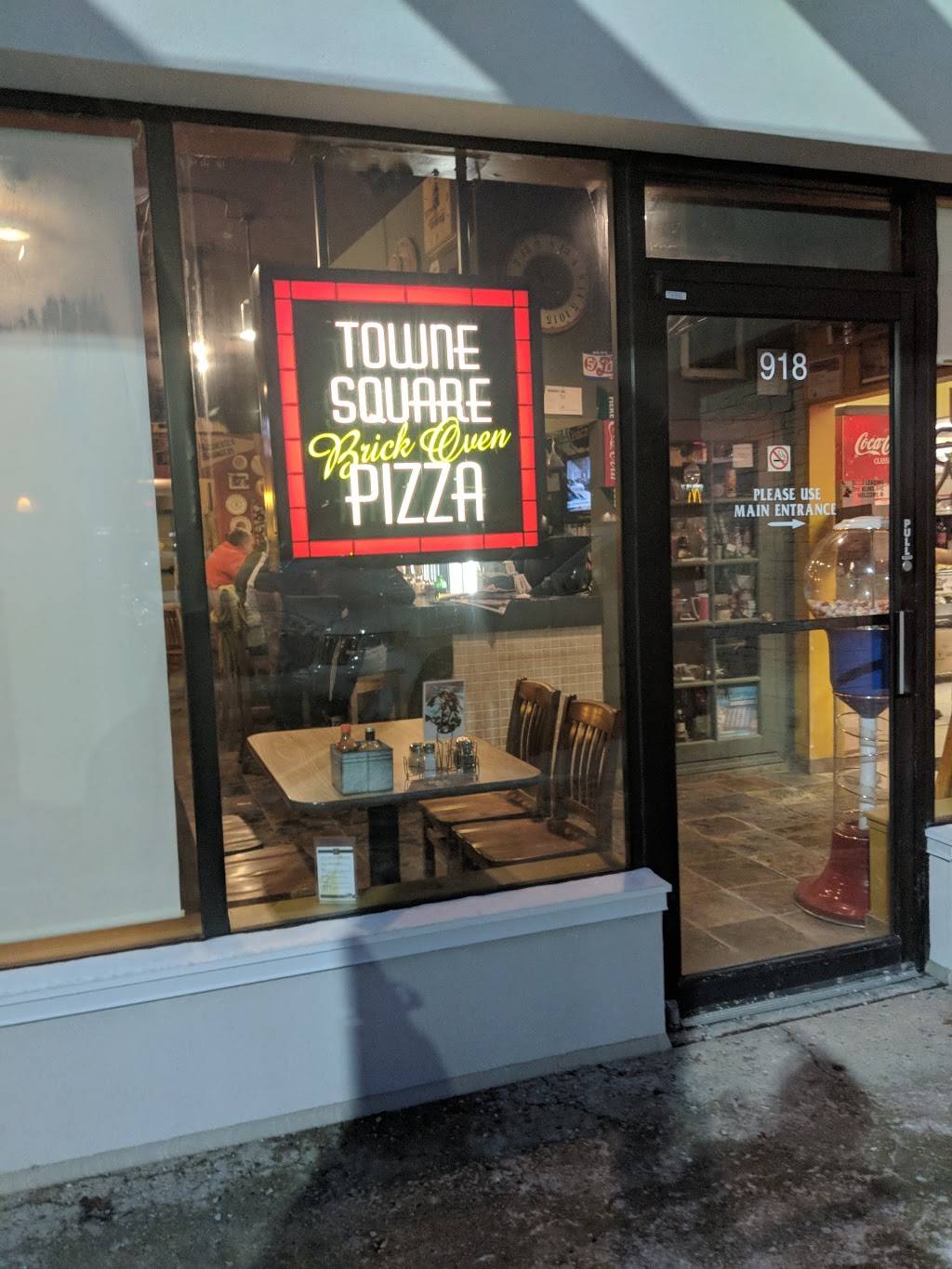 Towne Square Brick Oven Pizza | restaurant | 918 S Rochester Rd, Rochester Hills, MI 48307, USA | 2486502200 OR +1 248-650-2200