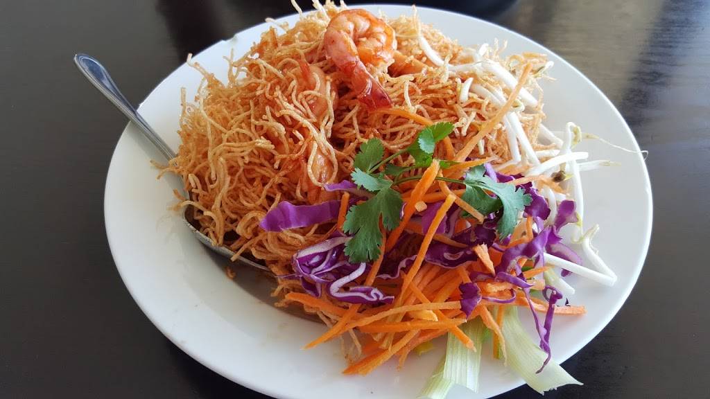 Siam Chan | restaurant | 12470 Venice Blvd, Los Angeles, CA 90066, USA | 3109157408 OR +1 310-915-7408