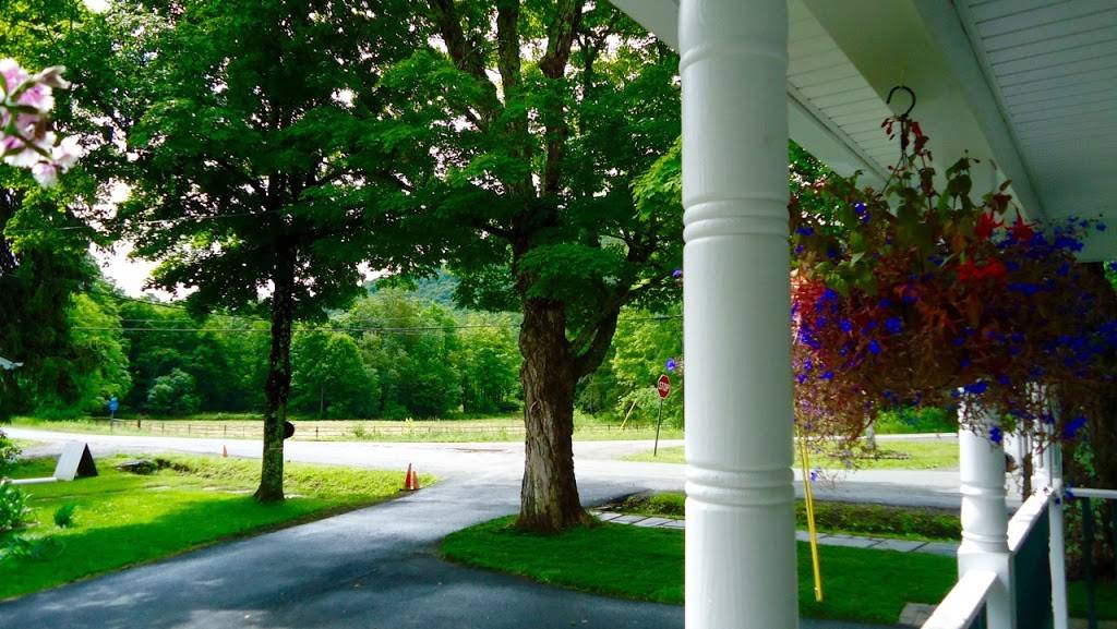 The Rose Cottage Bed & Breakfast Inn | restaurant | 4 Goff Rd, Livingston Manor, NY 12758, USA | 8454393643 OR +1 845-439-3643