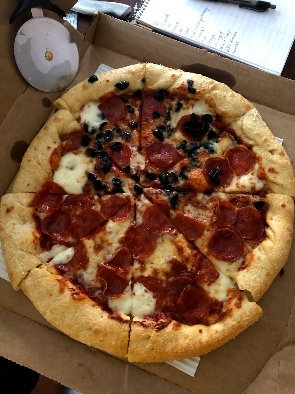 Pizza Hut | meal takeaway | 3575 Bridge Rd Unit 31, Suffolk, VA 23435, USA | 7574831110 OR +1 757-483-1110