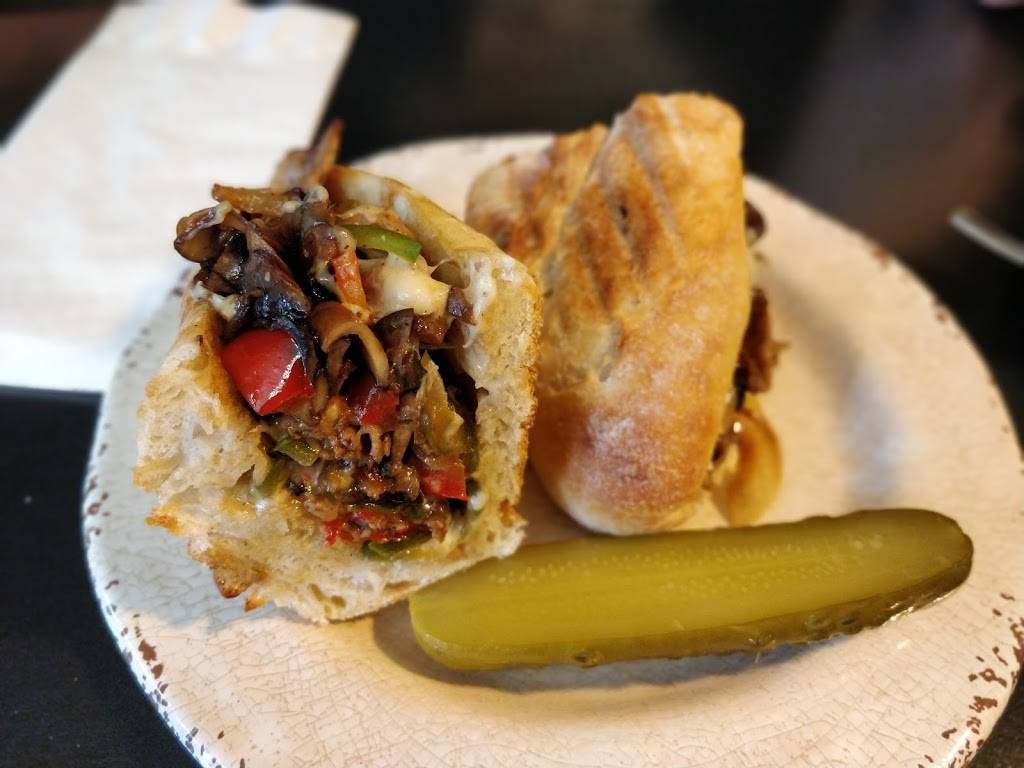 Mama Milas Cafe | restaurant | 9113 Derry Rd W, Milton, ON L9T 7Y9, Canada | 9052031060 OR +1 905-203-1060