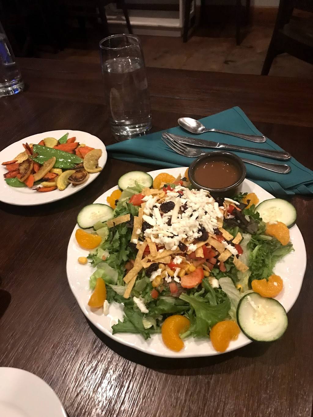 Maderos Cocina Mexicana | restaurant | 231 S Pacific Coast Hwy, Redondo Beach, CA 90277, USA | 4243507031 OR +1 424-350-7031