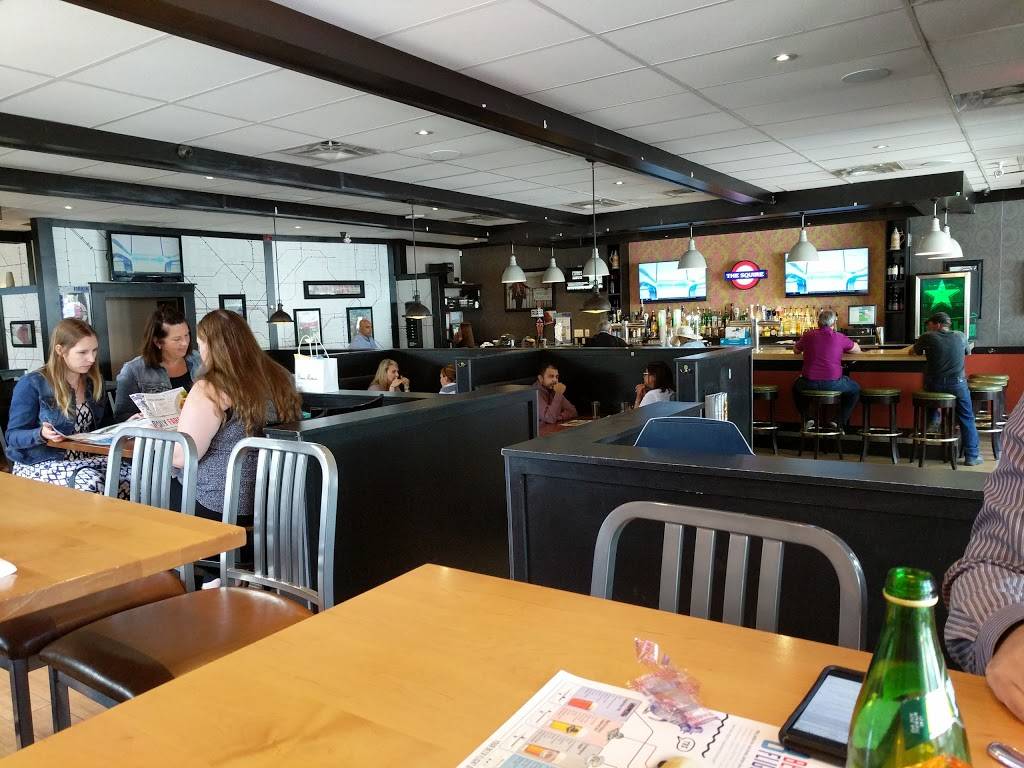 Squire & Firkin | restaurant | 3335 Bloor St W, Etobicoke, ON M8X 1E9, Canada | 4162336531 OR +1 416-233-6531