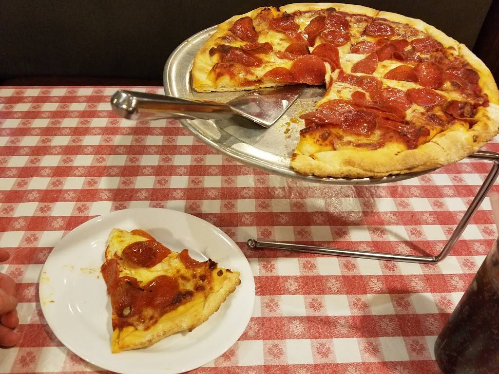 Frantones Pizza and Spaghetti Villa | restaurant | 9148 Telegraph Rd, Downey, CA 90240, USA | 5629237248 OR +1 562-923-7248