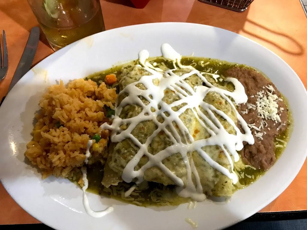 Que Brava | restaurant | 1423 Cannonball Trail, Yorkville, IL 60560, USA | 3312078939 OR +1 331-207-8939