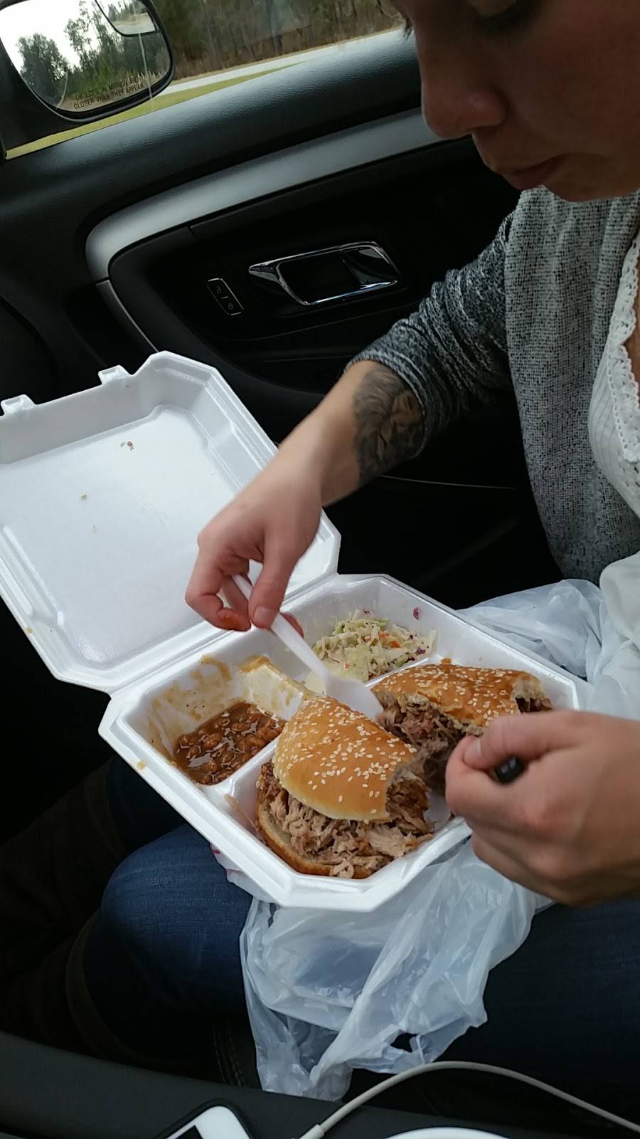 Sho Nuff Smokin Good BBQ | restaurant | 4827 W 15th St, Hinesville, GA 31313, USA | 9123694663 OR +1 912-369-4663