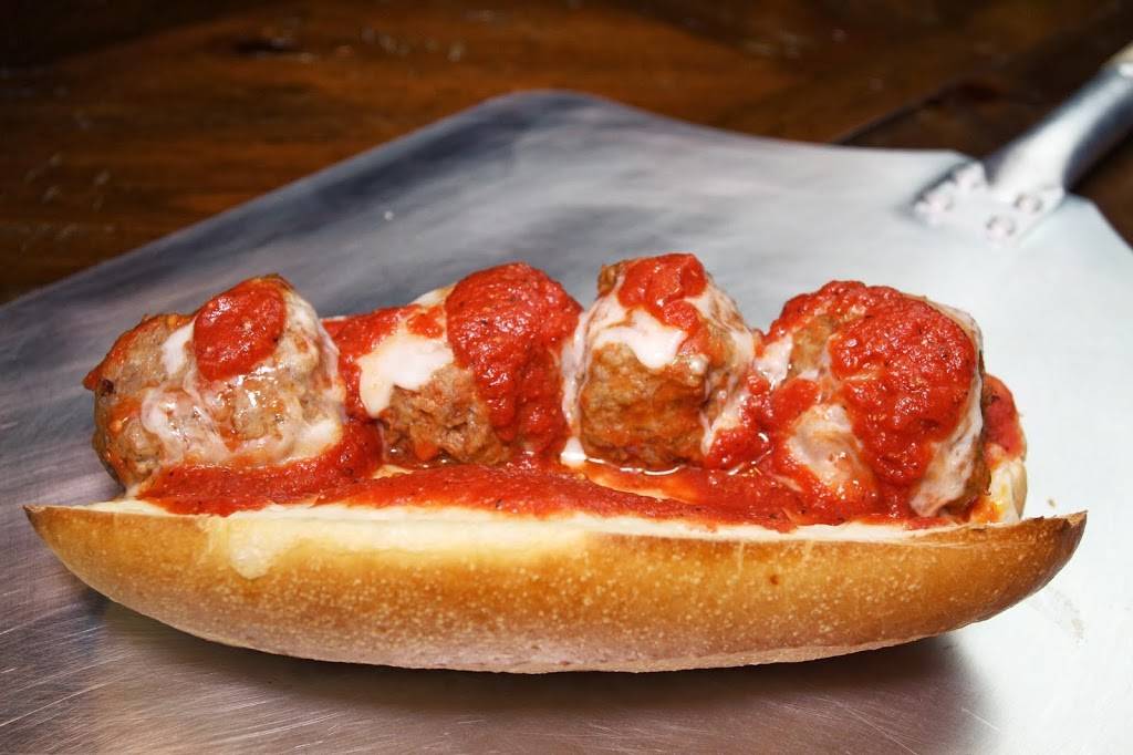 The Crust Pizza | restaurant | 875 Vanderbilt Beach Rd, Naples, FL 34108, USA | 2392448488 OR +1 239-244-8488