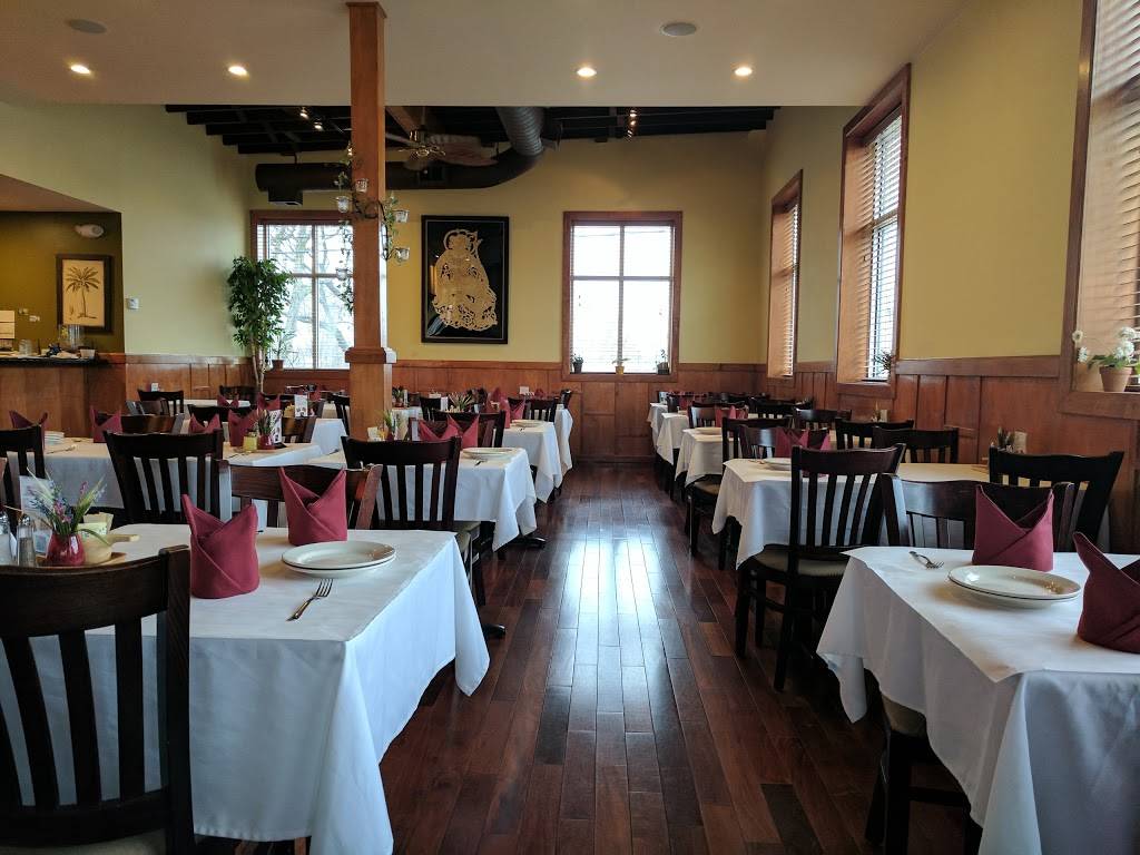 Green Peapod Thai Restaurant | restaurant | 1225 N Green St, McHenry, IL 60050, USA | 8155789999 OR +1 815-578-9999