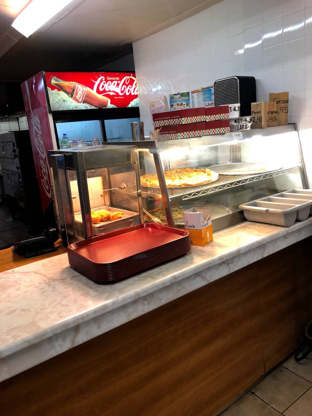 Pizza Jerny | restaurant | 4309 Rue Sainte-Catherine E, Montréal, QC H1V 1Y1, Canada | 5142511515 OR +1 514-251-1515