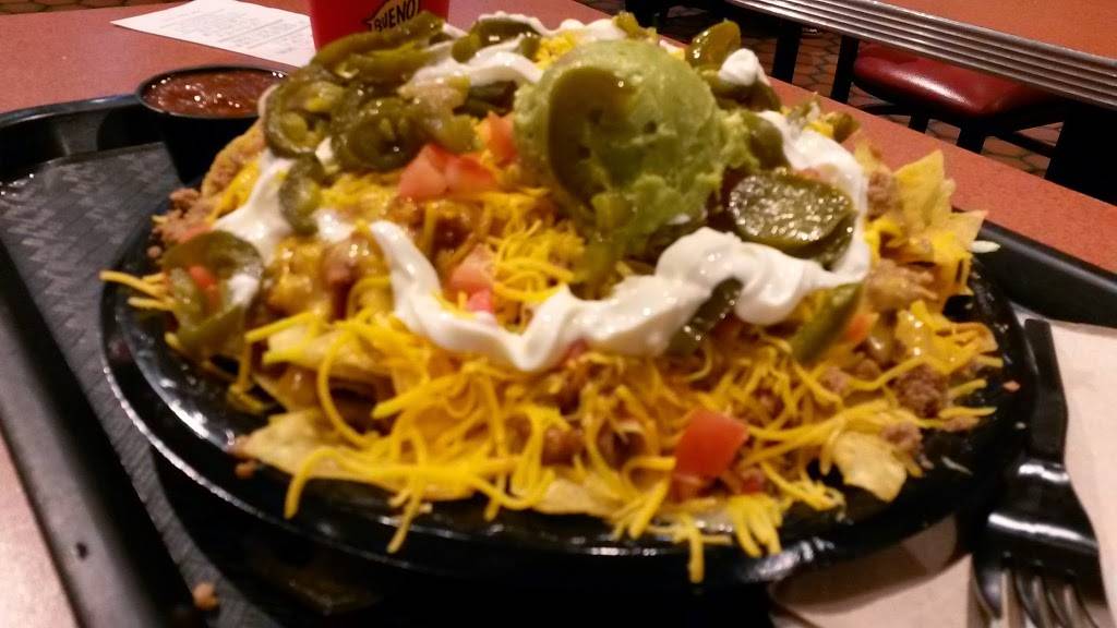 Taco Bueno | restaurant | 1419 N Collins St, Arlington, TX 76011, USA | 8178019127 OR +1 817-801-9127