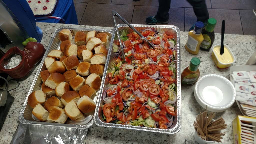 Latin Corner | restaurant | 13 Riverside Dr, Spring City, PA 19475, USA | 6109483207 OR +1 610-948-3207