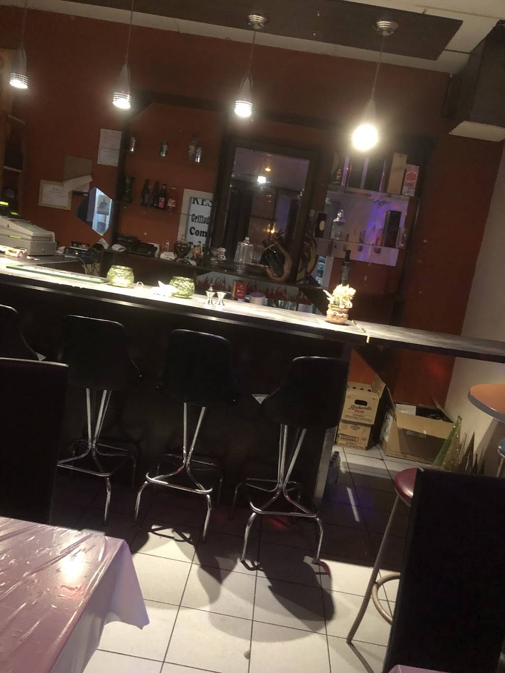 Restaurant Pili-pili | restaurant | 1383 Av Dollard, LaSalle, QC H8N 1T3, Canada | 5143654343 OR +1 514-365-4343