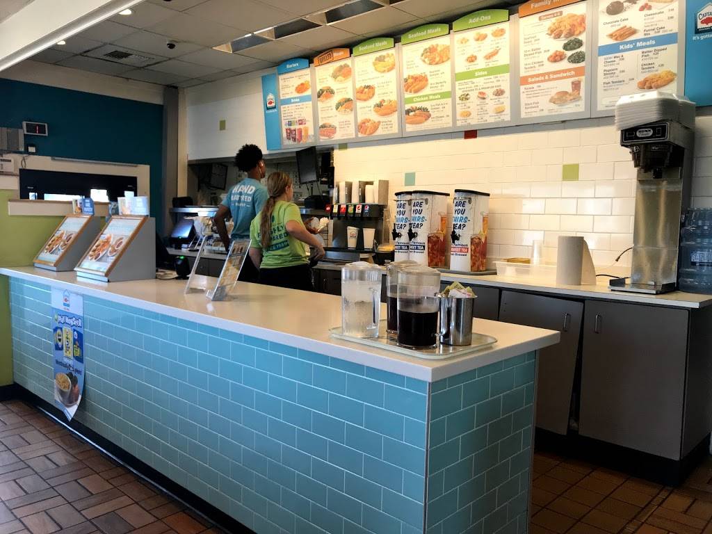 Captain Ds | restaurant | 6027 W Colonial Dr, Orlando, FL 32808, USA | 4072983466 OR +1 407-298-3466