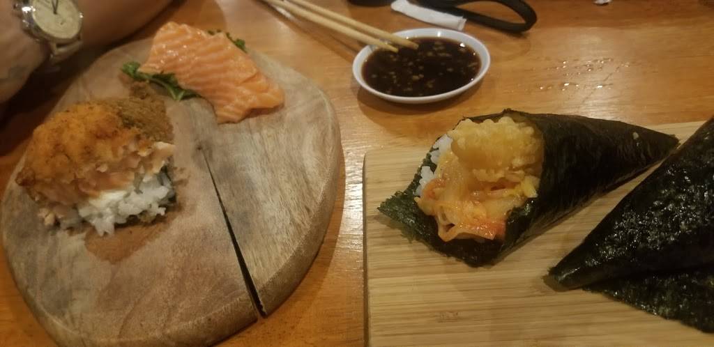 Hand Roll Sushi | restaurant | 2595 S Hiawassee Rd, Orlando, FL 32835, USA | 4072370018 OR +1 407-237-0018